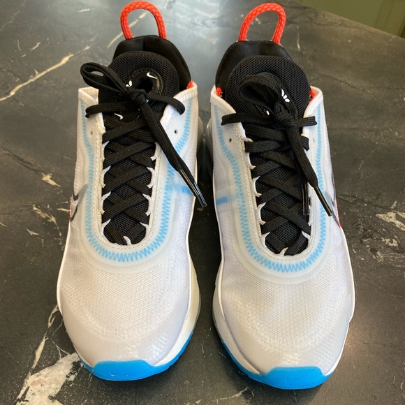 Nike Air Max - Picture 4 of 9